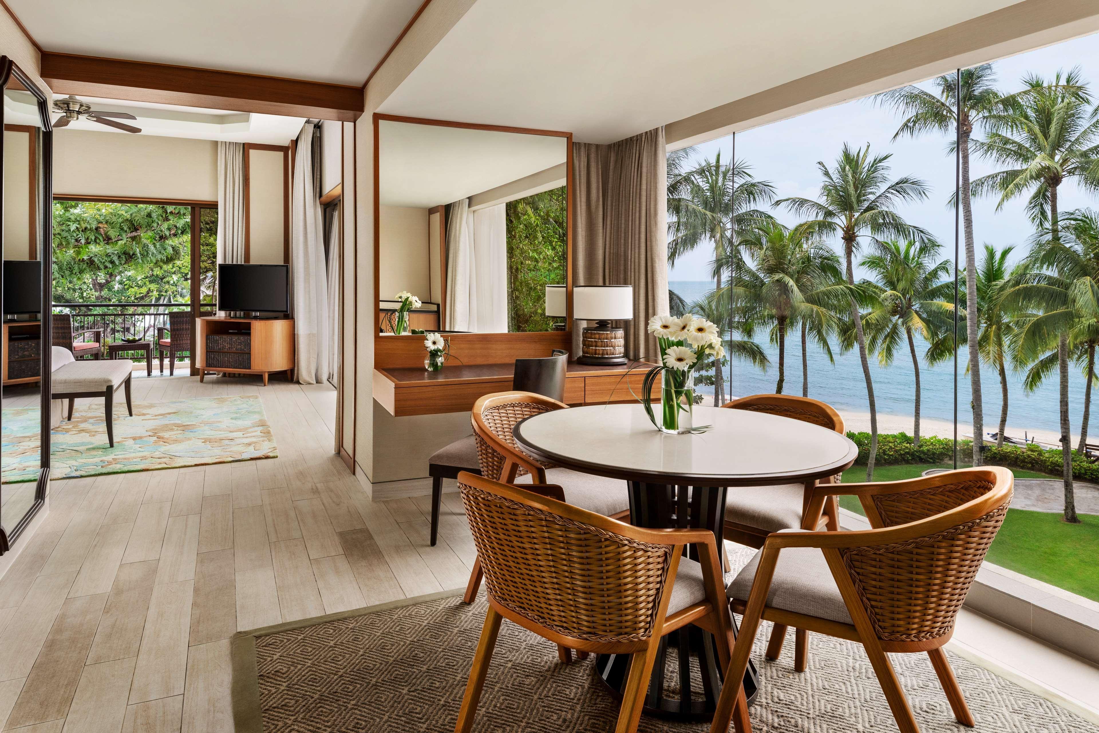 Shangri-La Rasa Sayang, Penang Batu Feringgi Exterior foto A suite at the Westin Resort & Spa, Nusa Dua, Bali